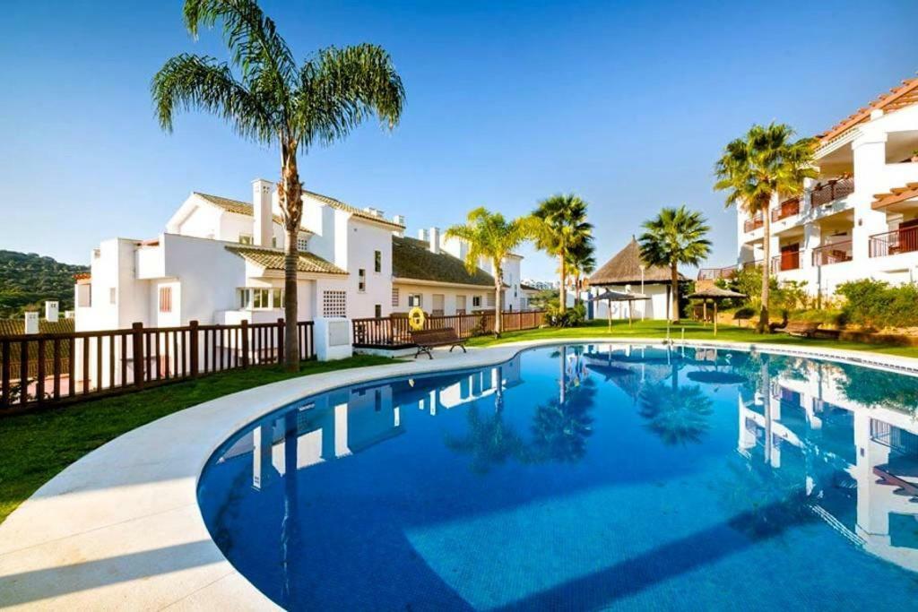 Alcaidesa Golf Apartment ภายนอก รูปภาพ